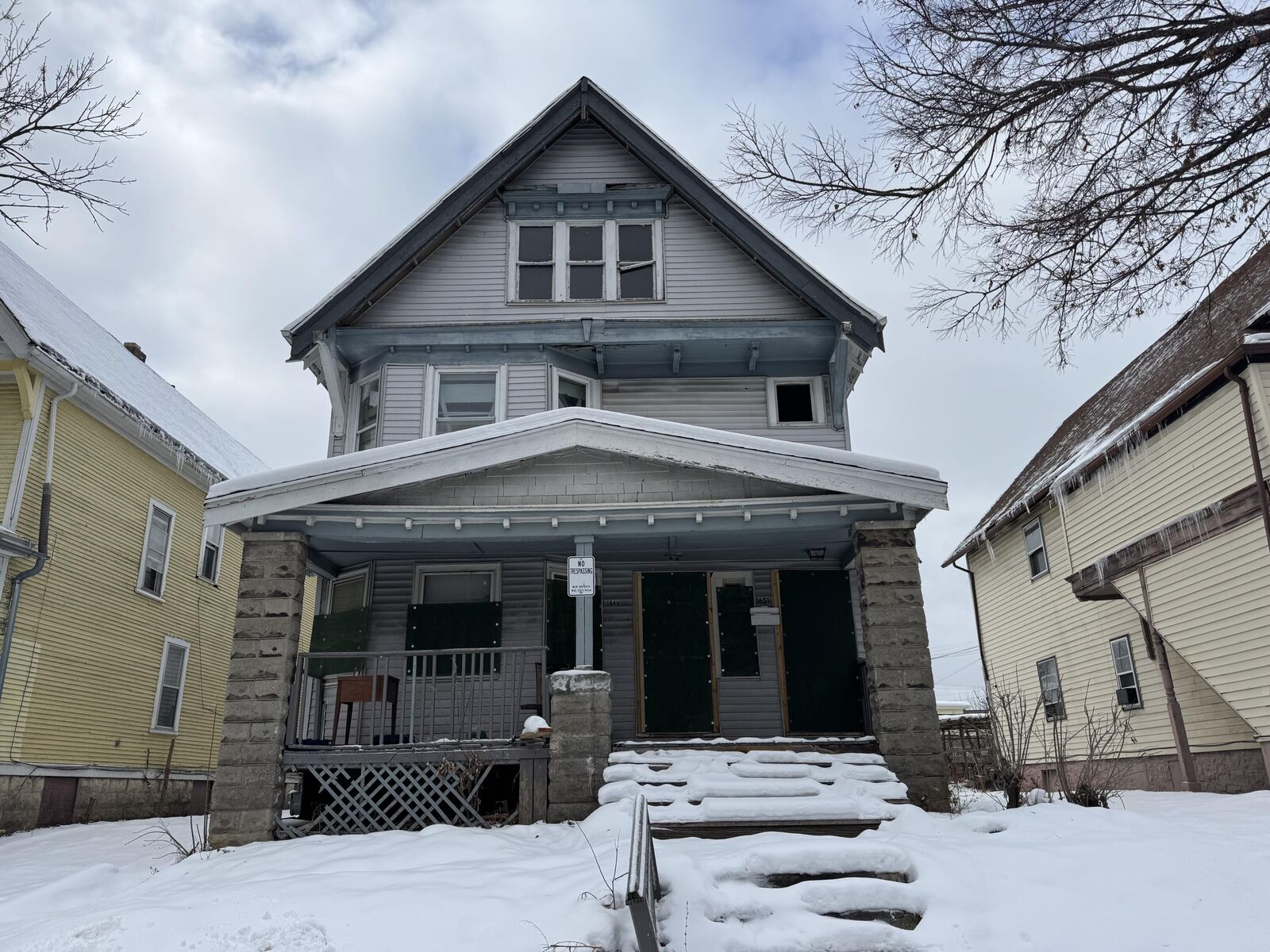 Property Photo:  1649 N 29th St 1651  WI 53208 