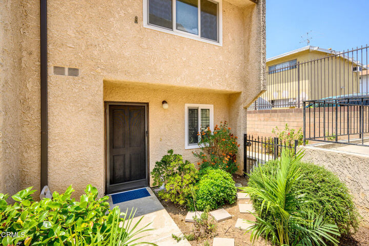 Property Photo:  5036 E Echo Street 37  CA 90042 