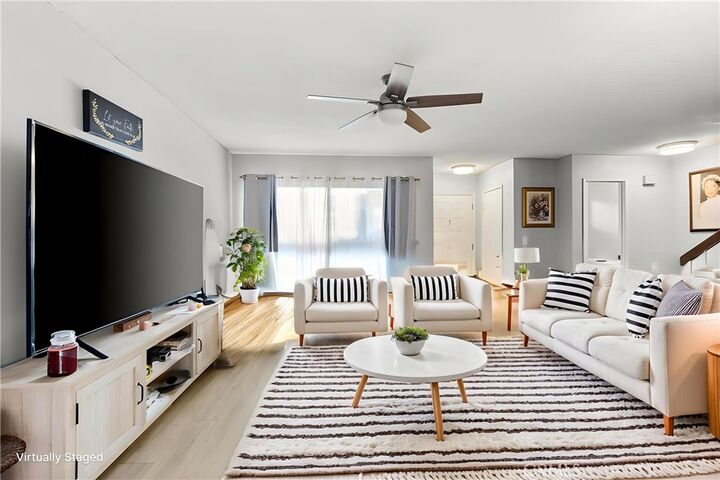 Property Photo:  1929 Glenoaks 122  CA 91340 