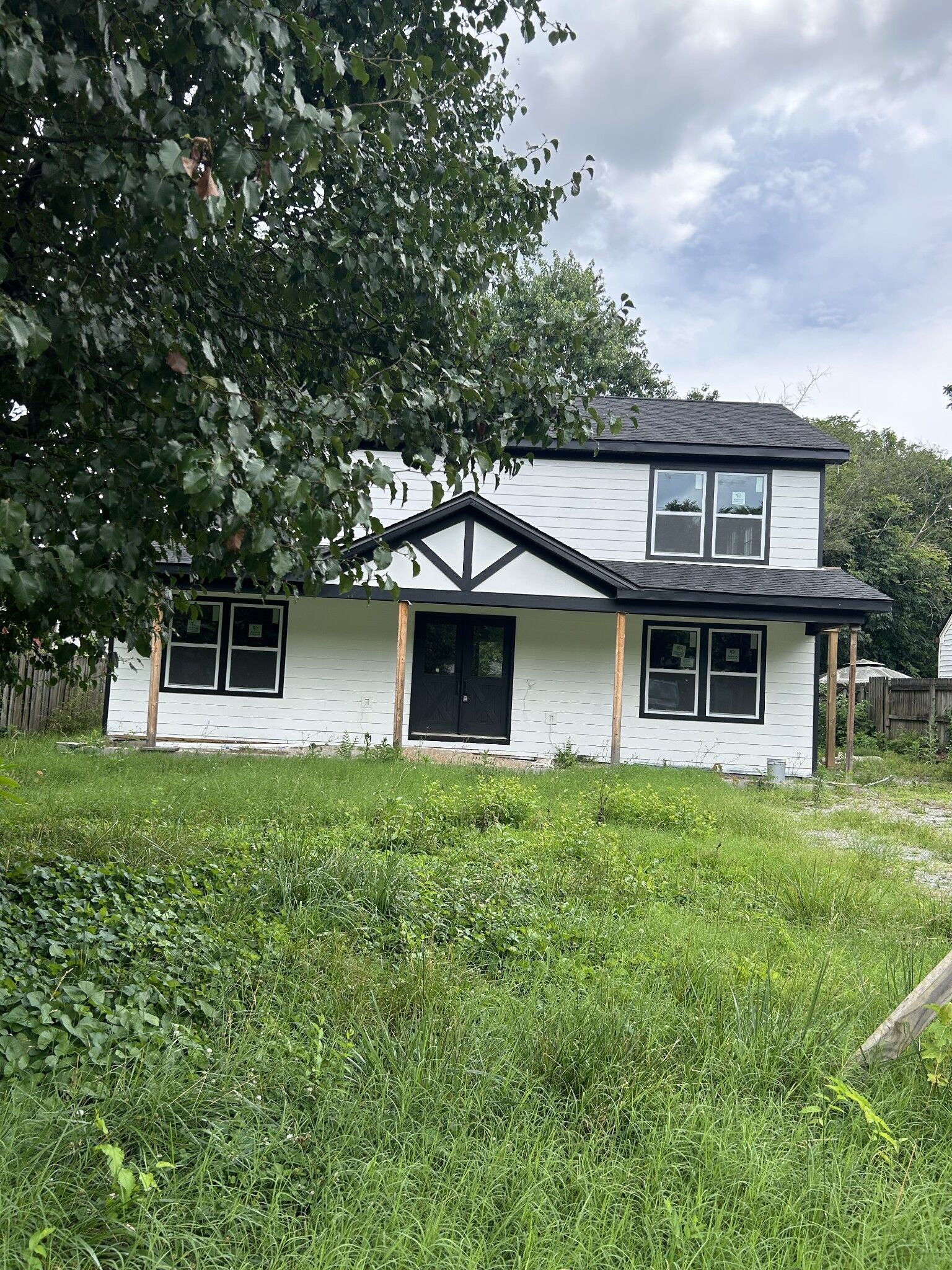 Property Photo: 2929 Wingate Ave TN 37211