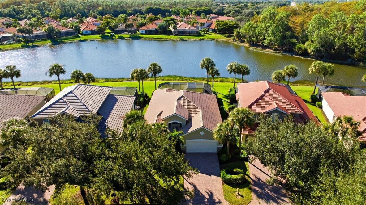 Property Photo:  22140 Long Leaf Trail Drive  FL 34135 