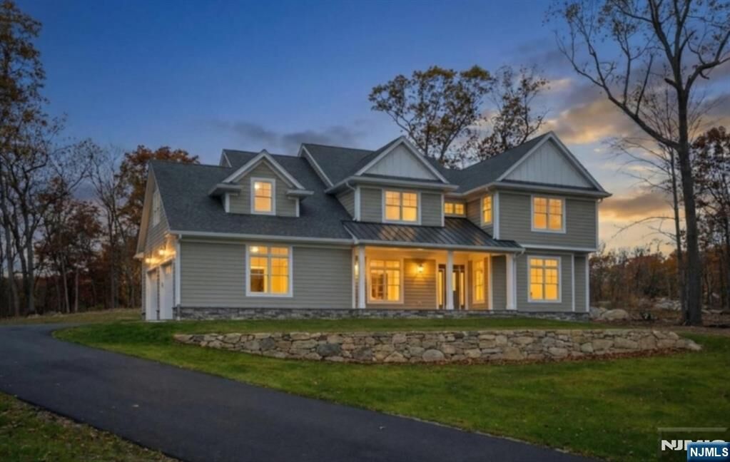 Property Photo:  3 Bristol Ridge Road  NJ 07005 