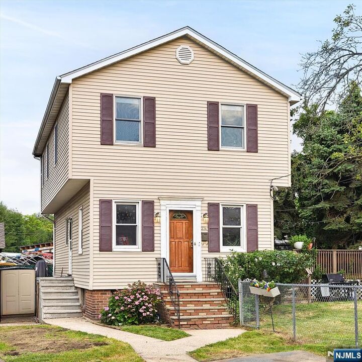 Property Photo: 274 Warren Street NJ 07071
