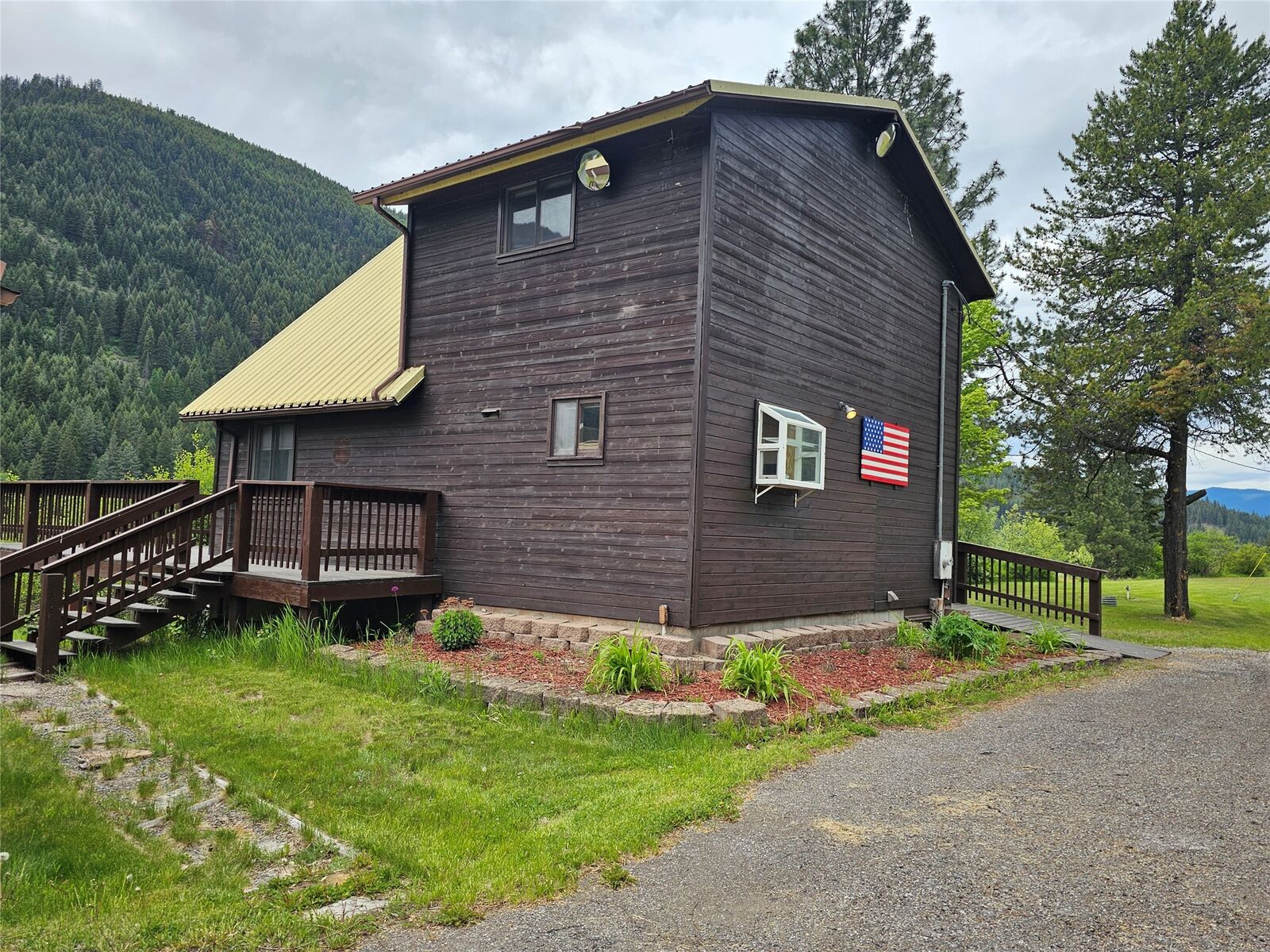 Property Photo:  48 Sloway Frontage Road E  MT 59872 