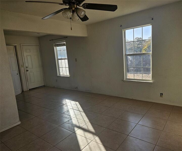 Property Photo: 137 Wesley Lane TX 76426