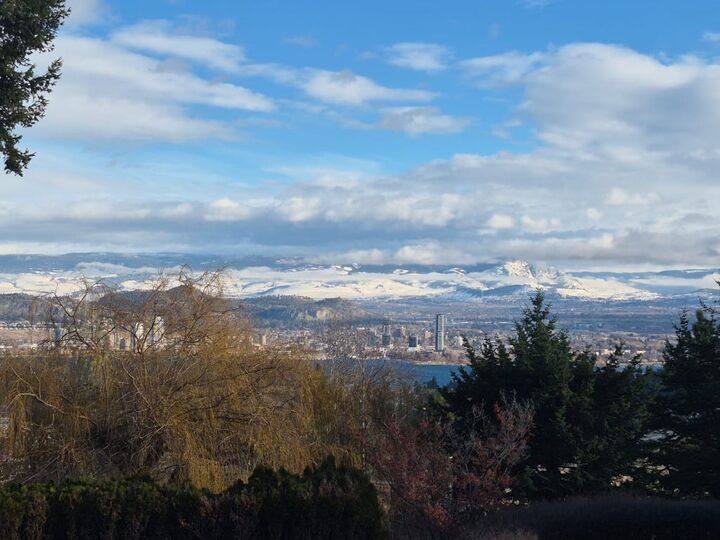 Property Photo: 1821 Shaleridge Place BC V1Z 3E4