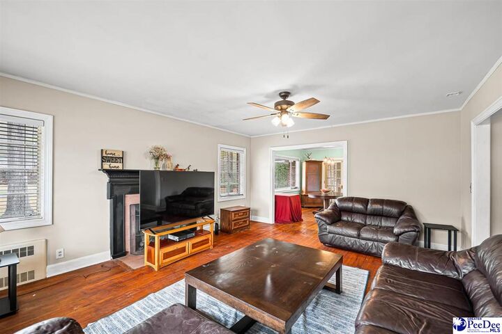 Property Photo: 600 Greenway Dr SC 29501