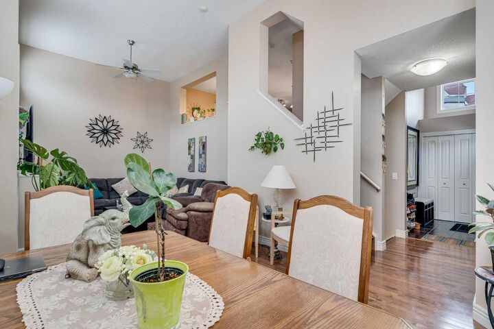 Property Photo: 3 Royal Oak Plaza NW AB T3G 0B3