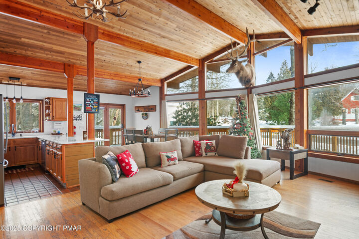 Property Photo:  7377 Ventnor Drive  PA 18466 