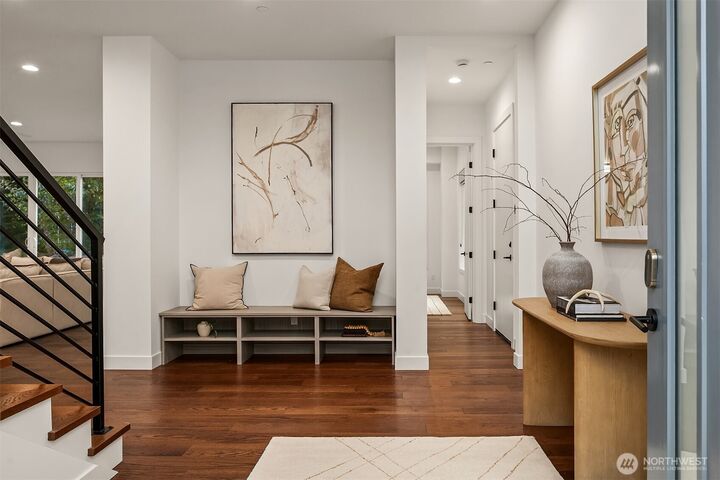 Property Photo: 12411 NE 90th Street WA 98033