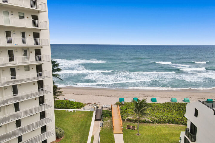 Property Photo:  3100 S Ocean Boulevard 502  FL 33487 