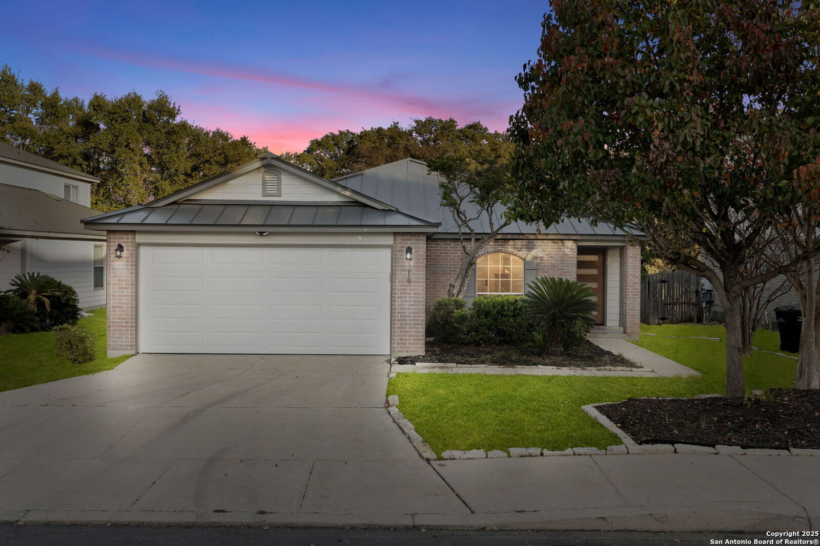 Property Photo: 5910 Rolling Trail Drive TX 78250