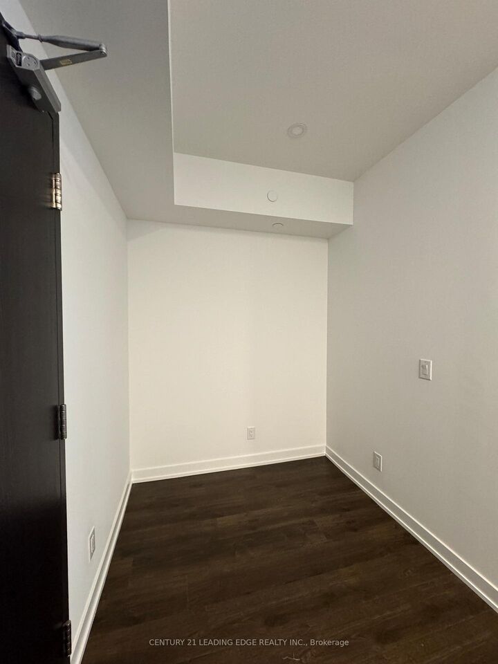 Property Photo:  56 Lakeside Terrace 1210  ON L4M 7B9 