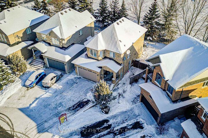 Photo de la propriété: 821 Walsh Court ON L3X 2V3