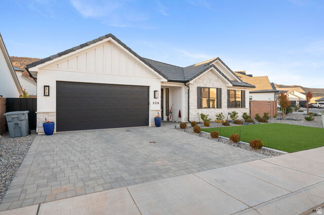 Property Photo: 326 S Water Course Dr UT 84780