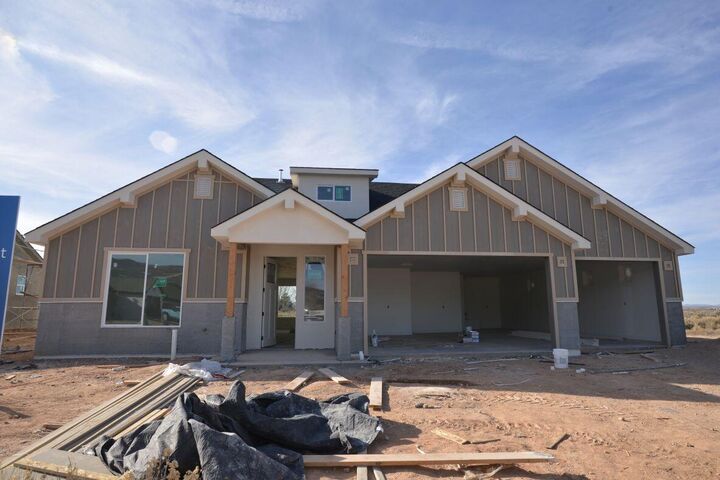 Property Photo:  4939 N 10 E  UT 84721 