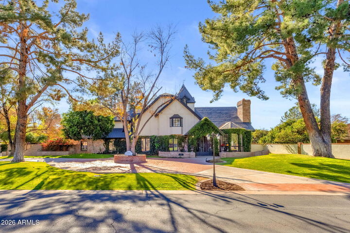 Property Photo:  721 E San Pedro Avenue  AZ 85234 