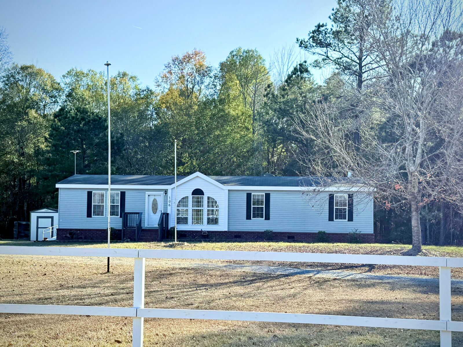 Property Photo: 106 Airborne Way SC 29436