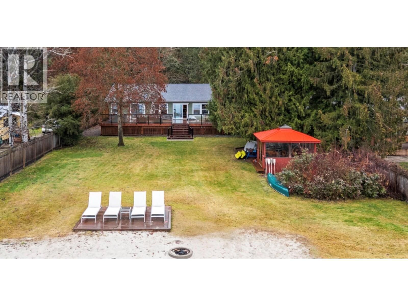 Property Photo: 405 97A Highway BC V0E 2V1
