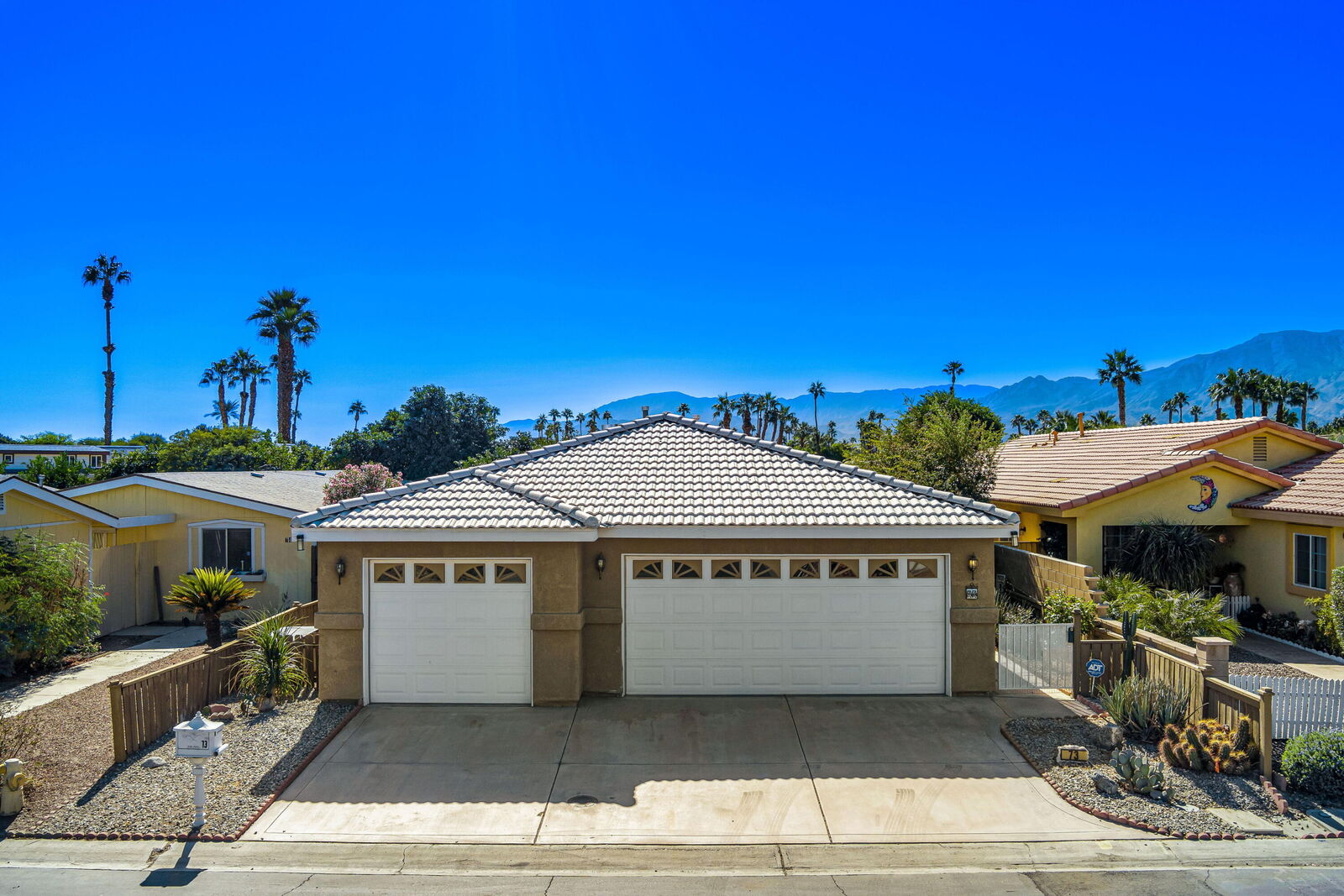 Property Photo:  81641 Avenue 48 73  CA 92201 