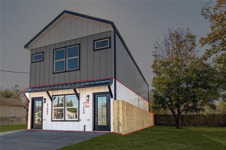 Property Photo:  9708 Stedman Street A  TX 77029 