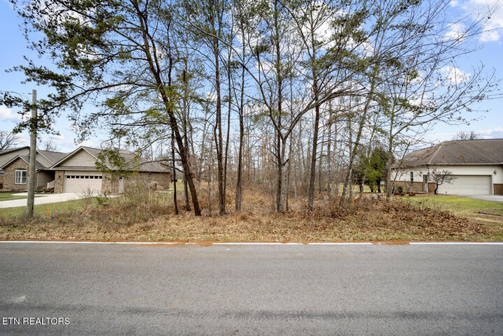 Property Photo:  0.47 Ac E Deer Creek Drive  TN 38571 