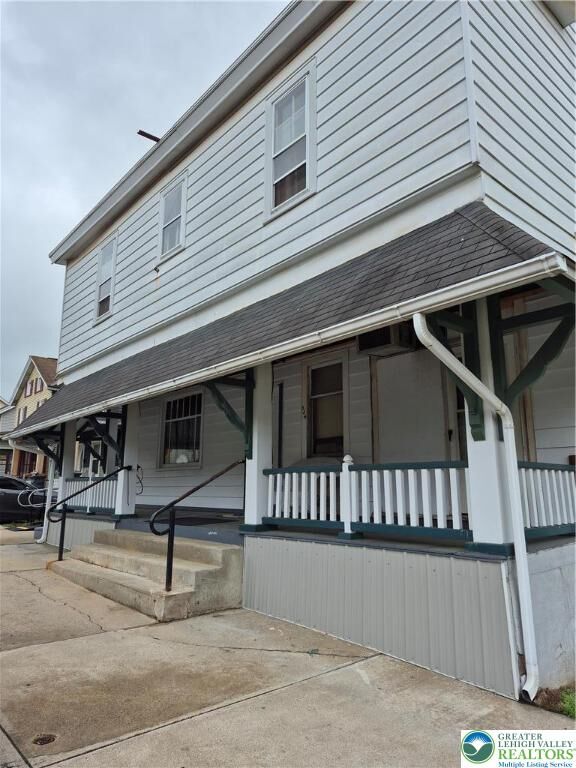 Property Photo: 524 White Street PA 18030
