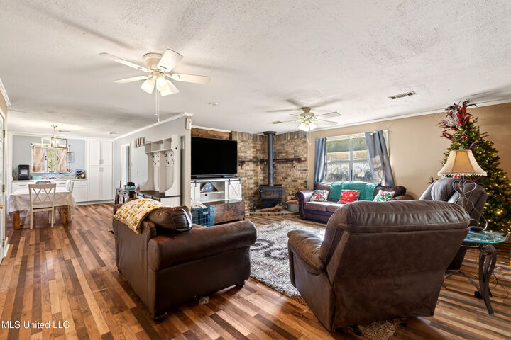 Property Photo:  21 Richard Johnson Road  MS 39426 