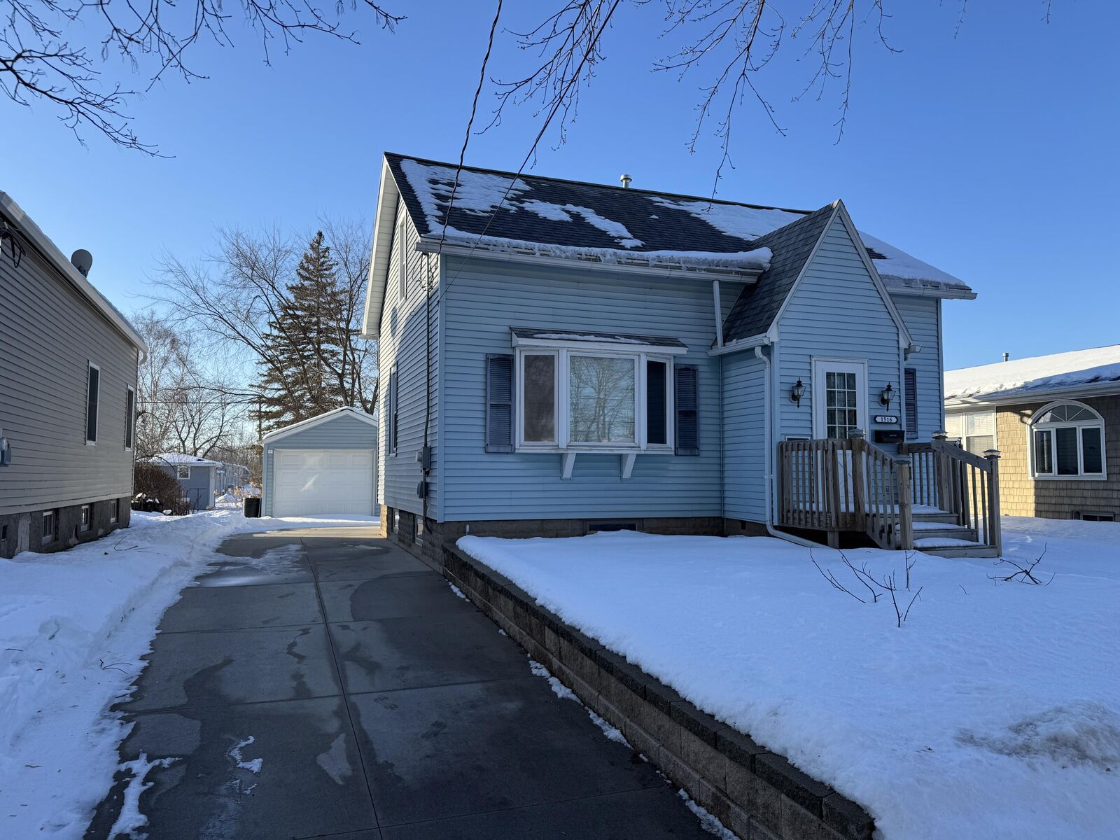 Property Photo: 1516 N 23rd St WI 54220