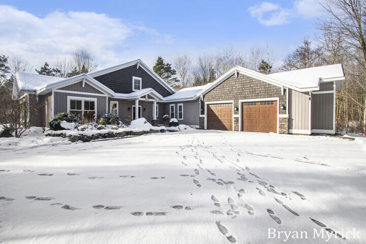 Property Photo: 4656 Arbor Trail MI 49423