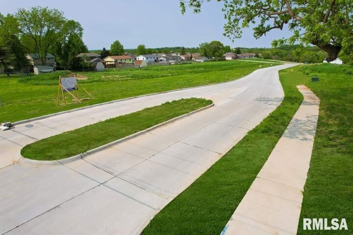 Property Photo: 1908 Zara IA 52732