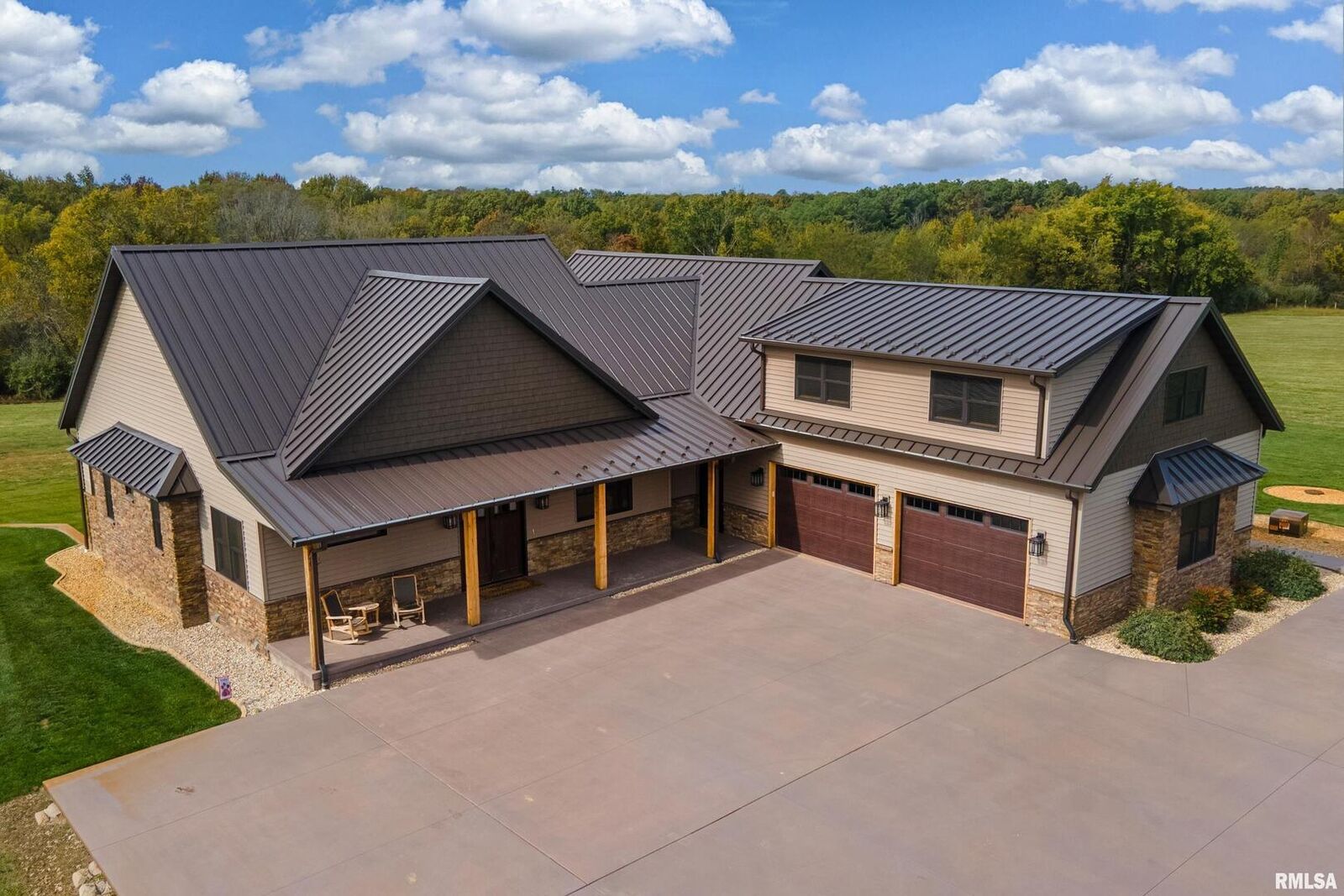 Property Photo: 1651 Sneed Road IL 62901