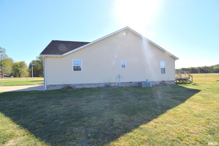 Property Photo:  10341 N Puckett Lane  IL 62864 