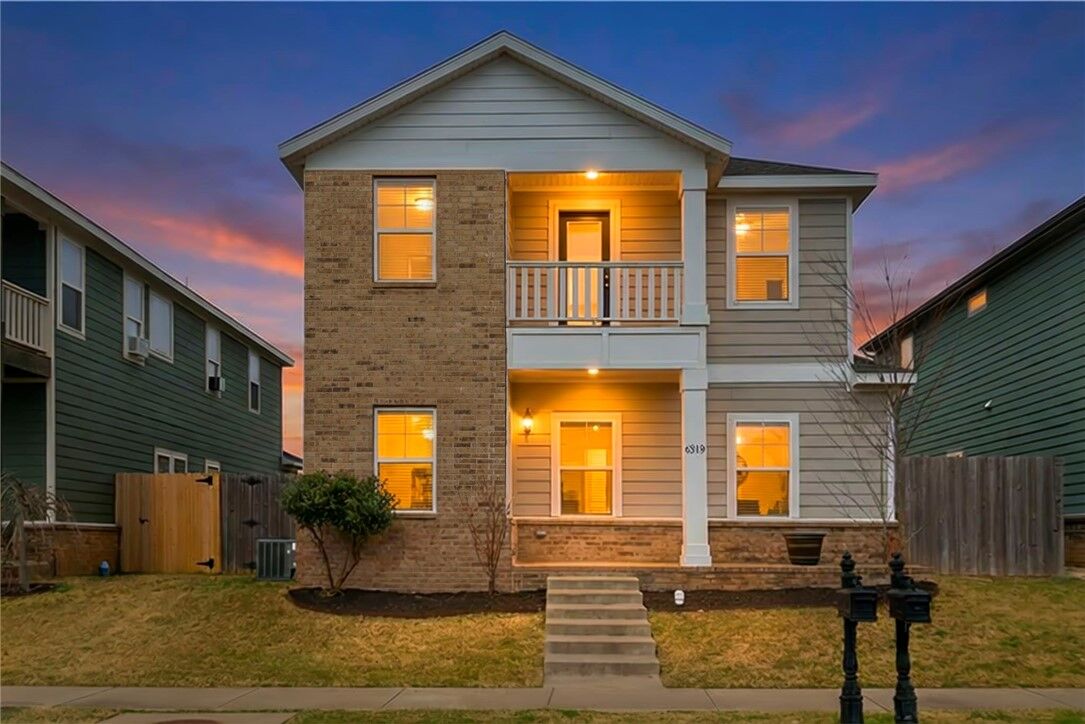 Property Photo:  6519 W Pleasant Way  AR 72758 