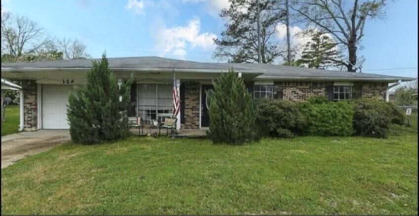 Property Photo:  126 Whispering Pines Loop  LA 71446 