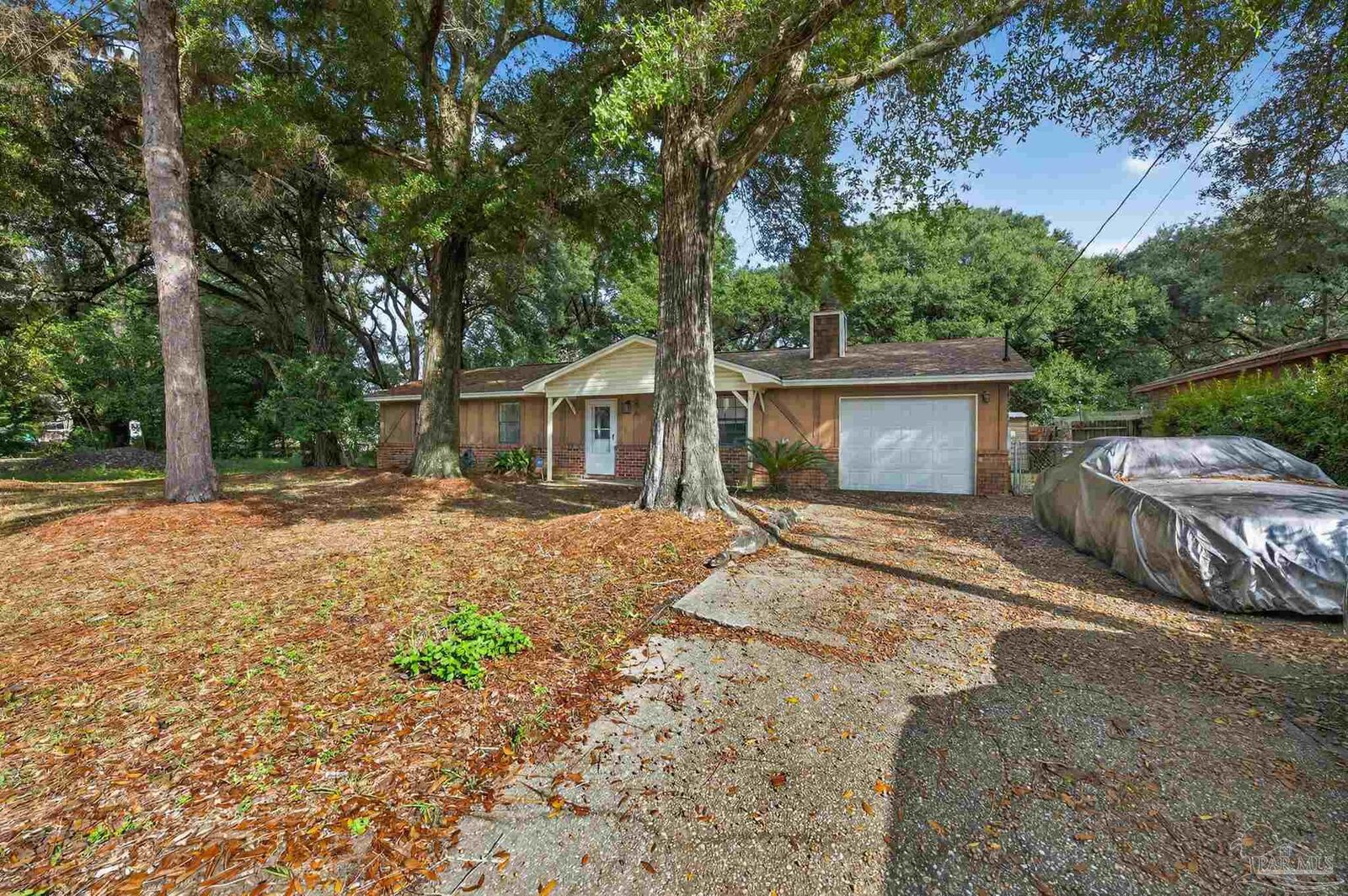 Property Photo:  2878 Godwin Ln  FL 32526 