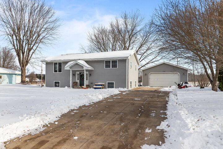 Property Photo:  714 Giese Street  WI 54944 