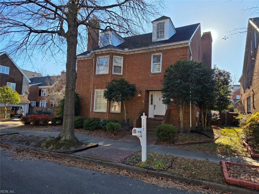 Property Photo:  313 Raleigh Ave  VA 23507 