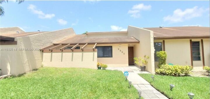 Property Photo:  2962 NW 109th Ave 4113  FL 33322 