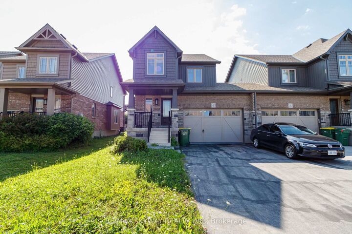 Property Photo: 143 Stonebrook Way NE ON N0C 1H0