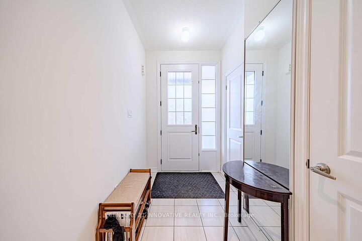 Photo de la propriété:  3 Whitefish Street  ON L1P 0K7 