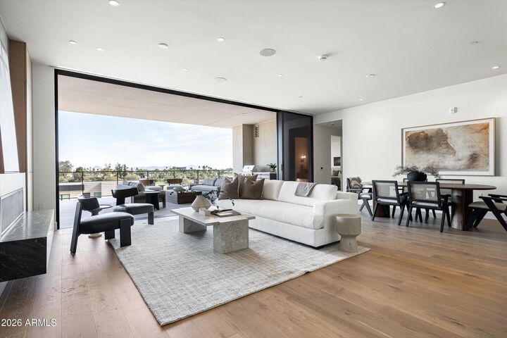 Property Photo:  4849 N Camelback Ridge Drive A304  AZ 85251 