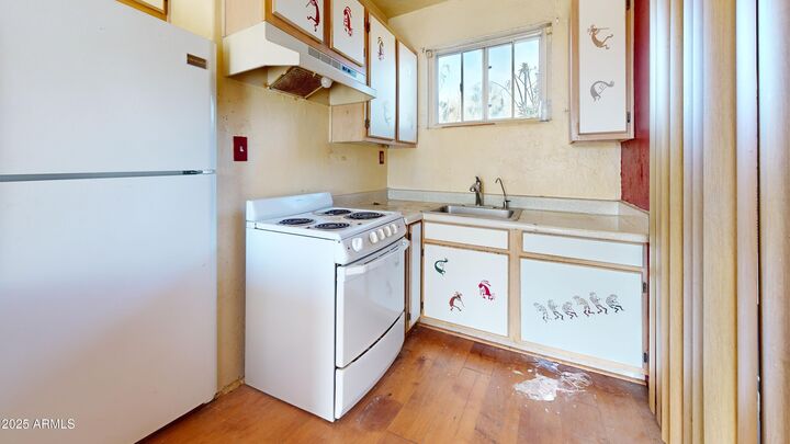 Property Photo:  4671 E Greasewood Street  AZ 85119 