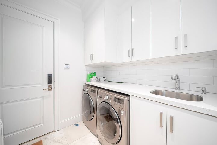 Property Photo:  7751 Sunnyholme Crescent  BC V6Y 1G8 