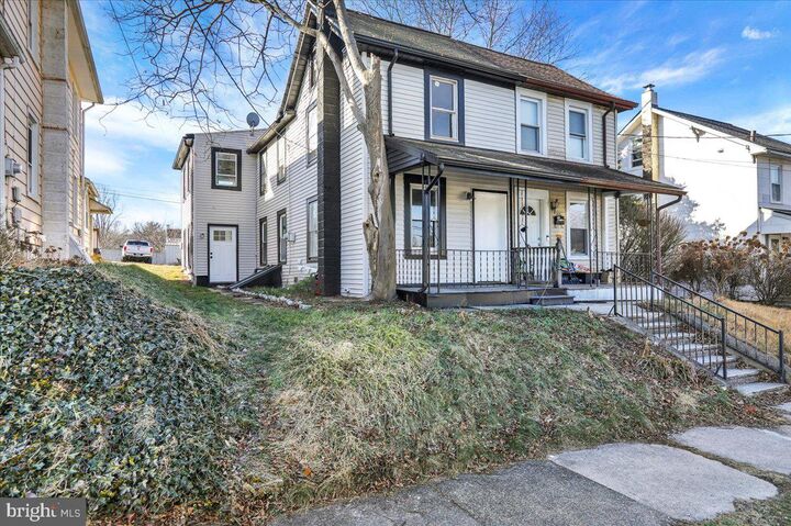 Property Photo:  148 Bird Street  PA 19508 