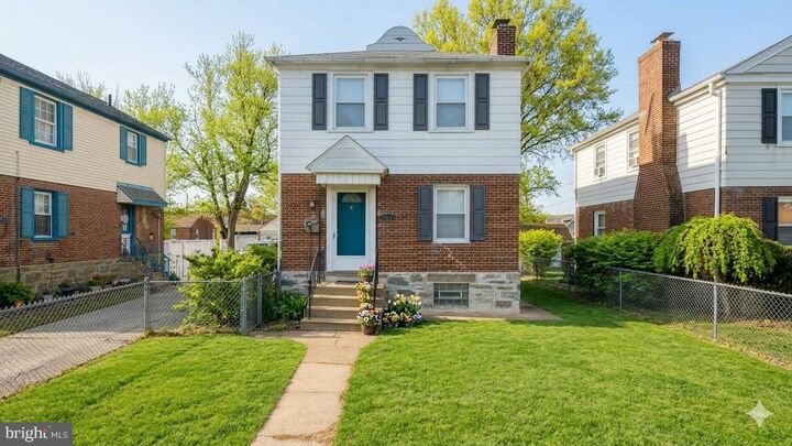 Property Photo:  2035 Ripley Street  PA 19152 