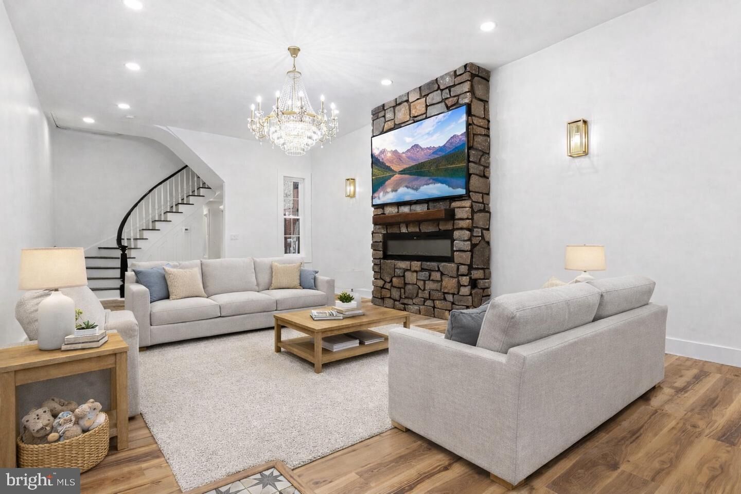 Property Photo:  324 Reed Street  PA 19147 