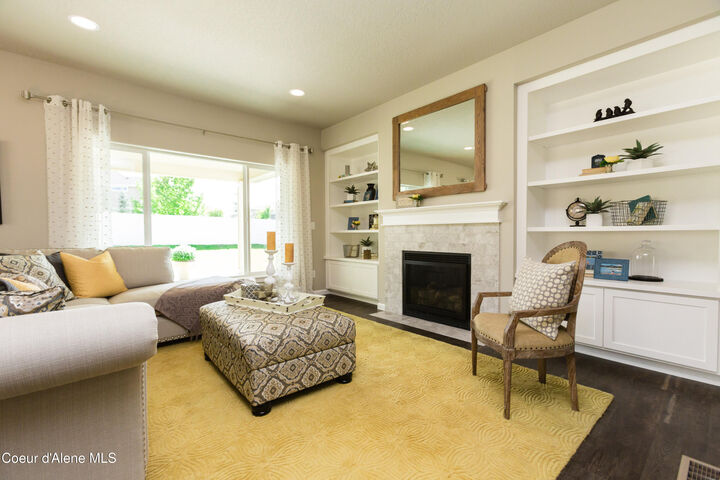 Property Photo:  3328 N Segar Lp  ID 83854 