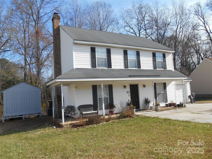 Property Photo: 2507 Sloan Drive NC 28208