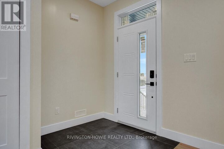 Property Photo:  354 Russett Drive  ON K7S 3G8 